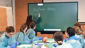 Unterricht für operationstechnische Assistenten